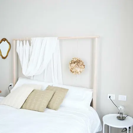 Italian Fairytale By Rent * Como