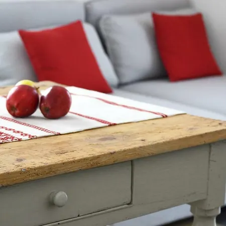 Italian Fairytale By Rent